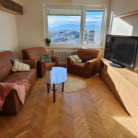 Byt V Centru Frydku-Mistku Frýdek-Místek Extérieur photo